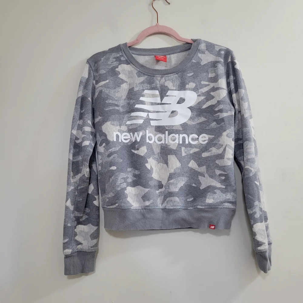 New balance camo print sweatshirt S - Picture 1 of 4